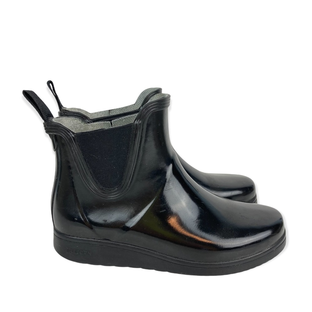 TRETORN Chelsea Charlie Classic Rain Boots Wedge Heel in High Gloss Black